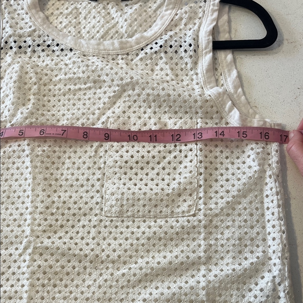 Banana Republic White Eyelet Tank Top - Picture 4 of 4